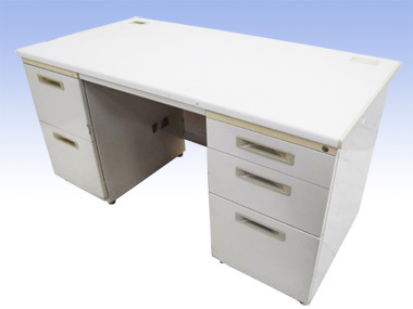 中古　両袖デスク