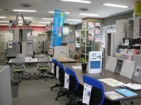 中古オフィス家具の専門店ありがとう屋です！本日もお買い得商品が大量展示！！